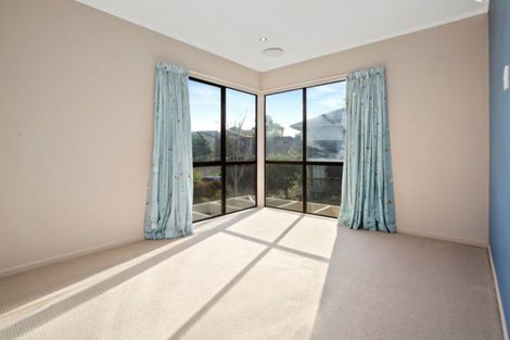 Photo of property in 13 Saunders Close, Whitby, Porirua, 5024