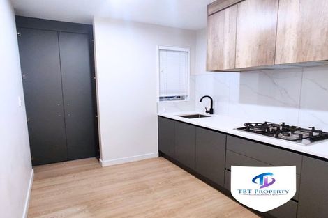 Photo of property in 17 Bushfield Drive, Flat Bush, Auckland, 2019