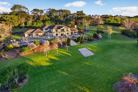 Photo of property in 1 Pearson Road, Whitford, Howick, 2571