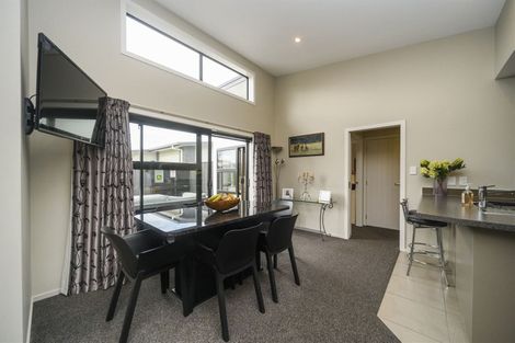 Photo of property in 116a Roy Street, Palmerston North, 4410