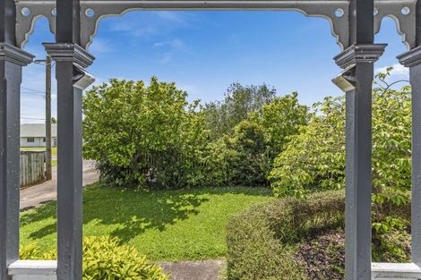 Photo of property in 44 Grey Street, Shannon, 4821