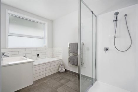 Photo of property in 12 Marion Crescent, Papamoa Beach, Papamoa, 3118