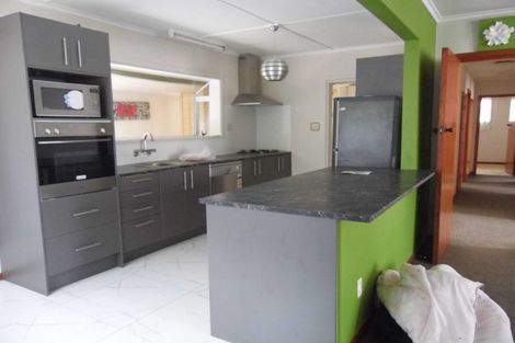 Photo of property in 13a Marr Road, Manurewa, Auckland, 2102