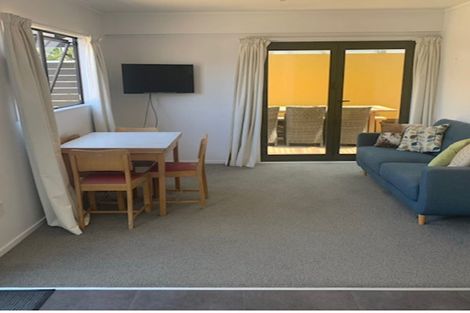 Photo of property in 806a Papamoa Beach Road, Papamoa Beach, Papamoa, 3118