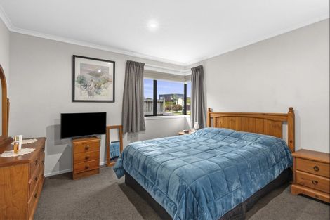 Photo of property in 5 Clifford Close, Leamington, Cambridge, 3432