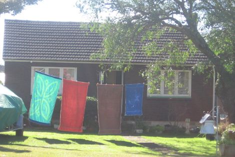 Photo of property in 2/12 Butterworth Avenue, Opaheke, Papakura, 2113