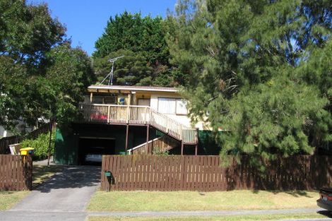 Photo of property in 83 Oaktree Avenue, Browns Bay, Auckland, 0630