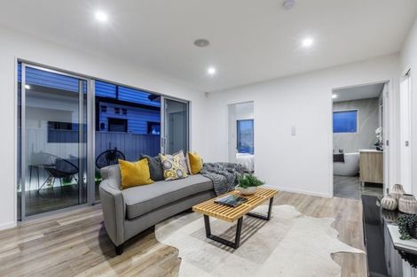 Photo of property in 27 Aviation Drive, Hobsonville, Auckland, 0616