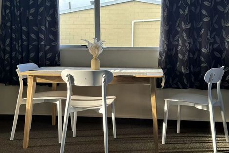 Photo of property in 5 Ada Street, Hokowhitu, Palmerston North, 4410
