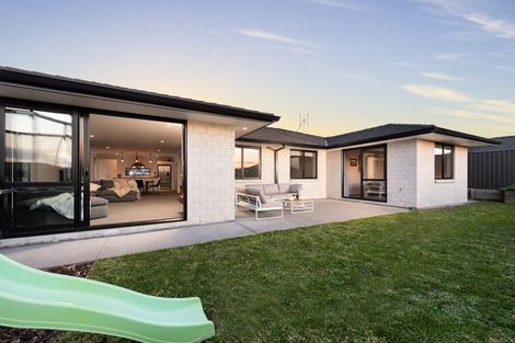 Photo of property in 16 Waghorn Street, Pyes Pa, Tauranga, 3112