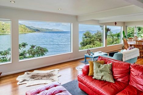 Photo of property in 202 Marine Drive, Lowry Bay, Lower Hutt, 5013