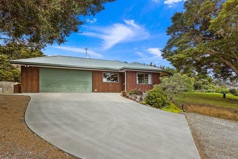 Photo of property in 5352 Kaipara Coast Highway, Wellsford, 0972
