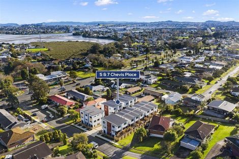 Photo of property in 1/5 Chevis Place, Pakuranga, Auckland, 2010