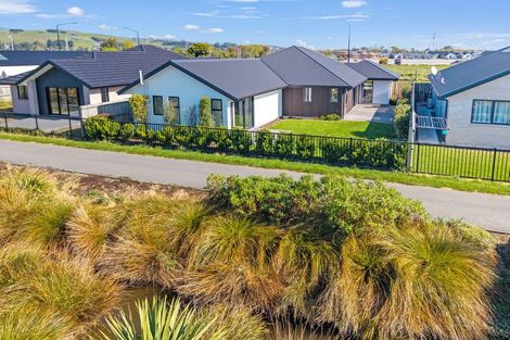Photo of property in 73 Collier Drive, Halswell, Christchurch, 8025