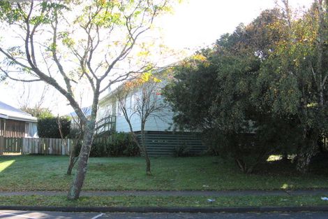 Photo of property in 3 Keri Anne Place, Goodwood Heights, Auckland, 2105