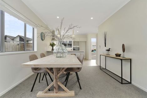 Photo of property in 7 Springside Court, Huntington, Hamilton, 3210