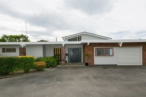 Photo of property in 16 Ngarimu Crescent, Taradale, Napier, 4112