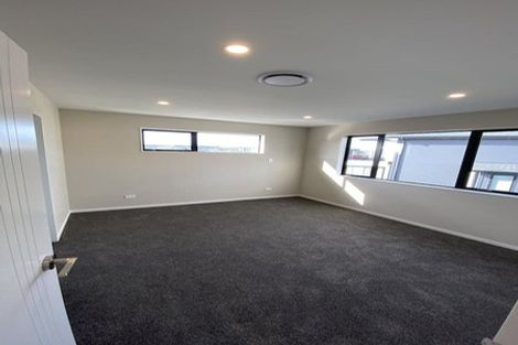 Photo of property in 5 Bendridge Street, Flat Bush, Auckland, 2019