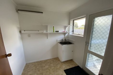 Photo of property in 1 Clare Place, Mount Wellington, Auckland, 1060