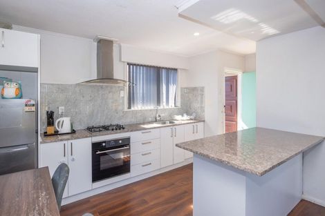 Photo of property in 1 Thornton Place, Melville, Hamilton, 3206