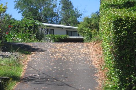 Photo of property in 1/16 Winifred Avenue, Bayview, Auckland, 0629