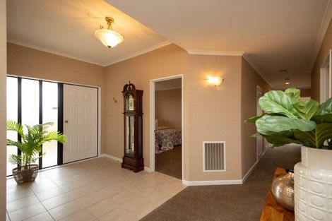 Photo of property in 7 Ursula Drive, Feilding, 4702