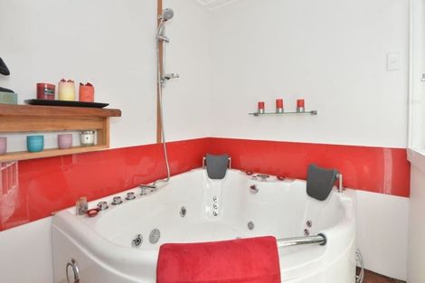 Photo of property in 50 Draffin Road, Poroti, Whangarei, 0179