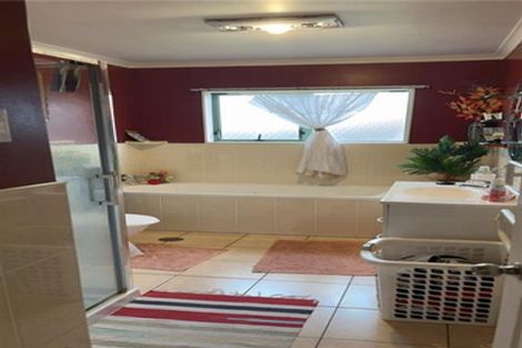 Photo of property in 86c Metcalfe Road, Ranui, Auckland, 0612