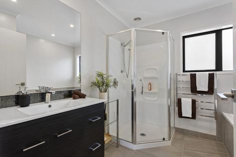 Photo of property in 27 Ormonde Drive, Silverdale, 0932