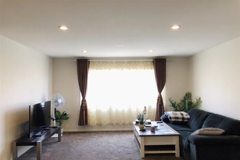 Photo of property in 19 Rohi Place, Flat Bush, Auckland, 2019