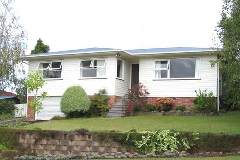 Photo of property in 3 Kirby Street, Glendene, Auckland, 0602