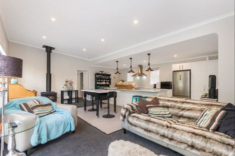 Photo of property in 39 Rainforth Street, Roslyn, Palmerston North, 4414