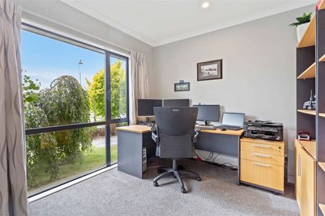 Photo of property in 1 Churchill Drive, Rangiora, 7400