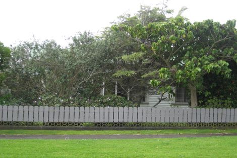 Photo of property in 28 Mouatt Street, Waitara, 4320