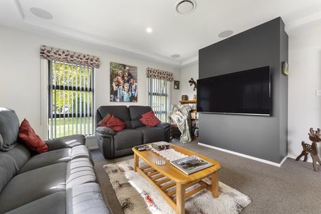 Photo of property in 9 Lakewood Grove, Levin, 5510