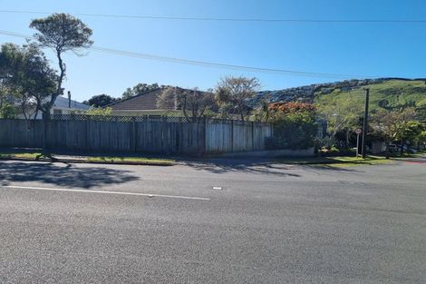 Photo of property in 69 Wakefield Avenue, Sumner, Christchurch, 8081