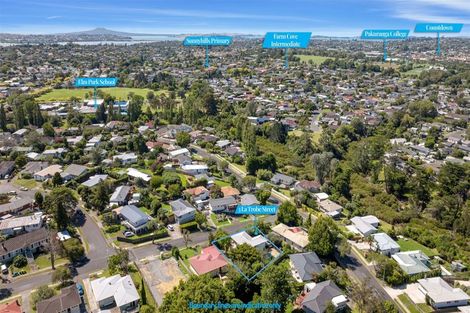 Photo of property in 3 La Trobe Street, Pakuranga Heights, Auckland, 2010