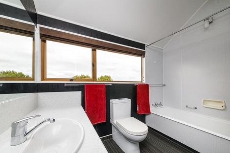 Photo of property in 11a Ranui Place, Feilding, 4702