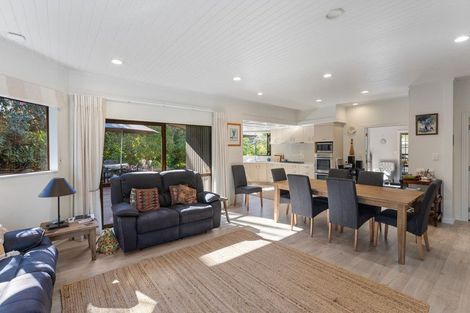 Photo of property in 21 Hurunui Street, Waikanae, 5036