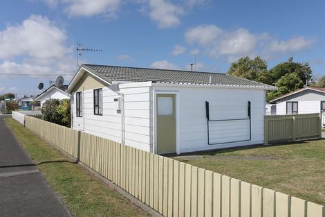 Photo of property in 3/21 Russell Street, Marton, 4710