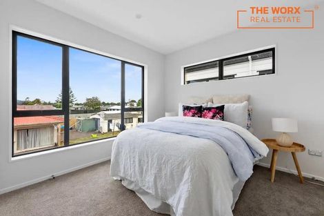 Photo of property in 70b Cargill Street, Papakura, 2110