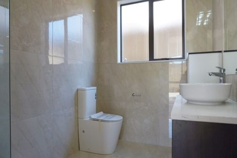 Photo of property in 17 Mcquoids Road, Flat Bush, Auckland, 2019