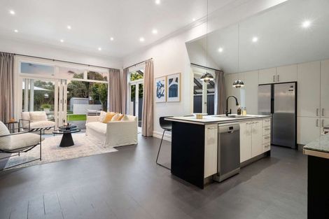 Photo of property in 37 Ohinerau Street, Remuera, Auckland, 1050