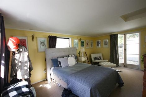 Photo of property in 1913 Paparoa Valley Road, Paparoa, 0571