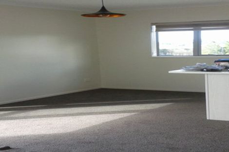 Photo of property in 37 Hibiscus Coast Highway, Silverdale, 0932