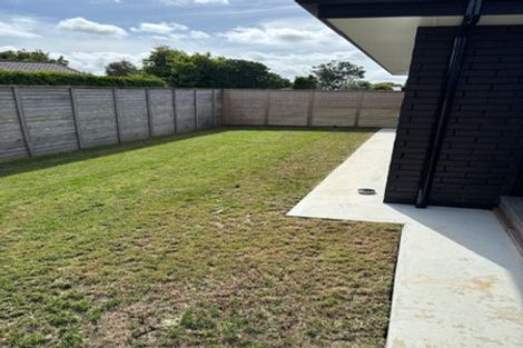 Photo of property in 93a Sandspit Road, Waiuku, 2123