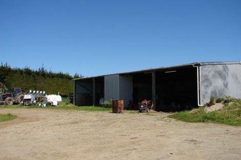 Photo of property in 653 Grove Bush Woodlands Road, Grove Bush, Invercargill, 9872