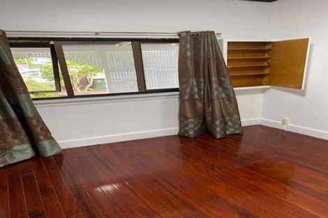 Photo of property in 1072 Great North Road, Point Chevalier, Auckland, 1022