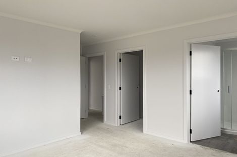 Photo of property in 33 Grandvista Drive, Green Island, Dunedin, 9018