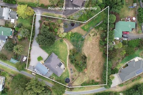 Photo of property in 16 Kaiwaka Road, Waiuku, 2123